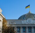 Для іноземців-волонтерів в Україні можуть скасувати візові вимоги на період воєнного стану
