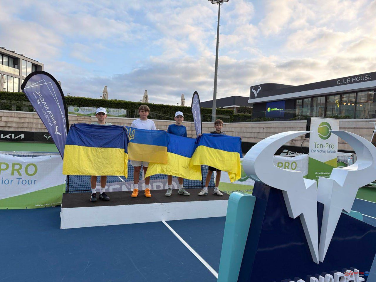 Буковинський спортсмен здобув призове місце на міжнародному турнірі з тенісу